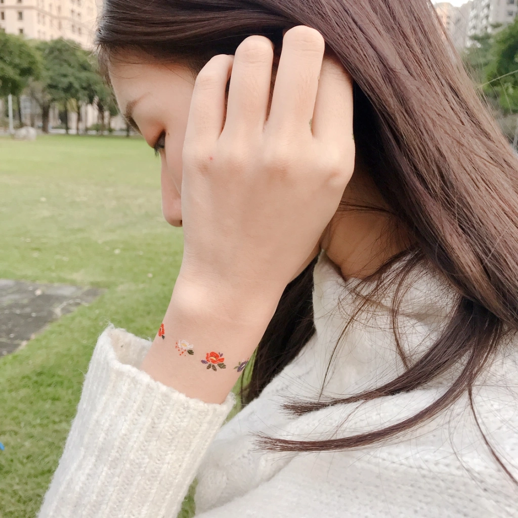 PAPERSELF Temporary Tattoo - Little Flowers