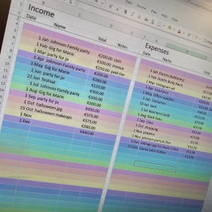 Simple Accounting Template for Creatives who hate Accounting